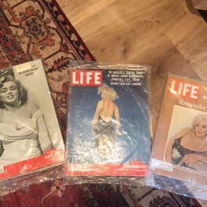 Selling old Marilyn Monroe feature LIFE magazines